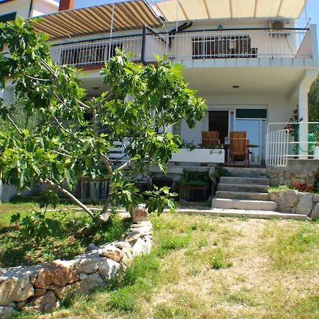 Apartment With A Parking Space - 12754 Murter