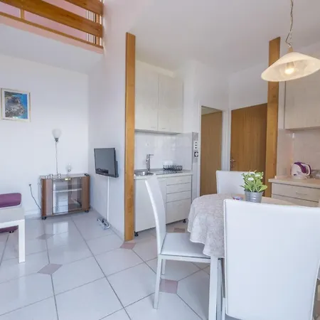 With A Parking Space - 12754 شقة مورتير