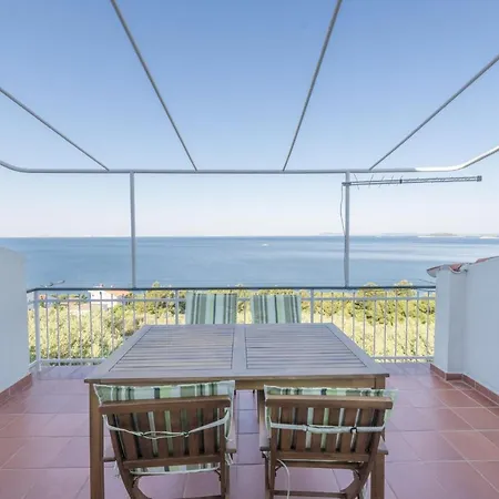 Apartman With A Parking Space - 12754