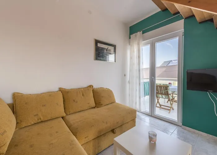 Apartmán With A Parking Space - 12754