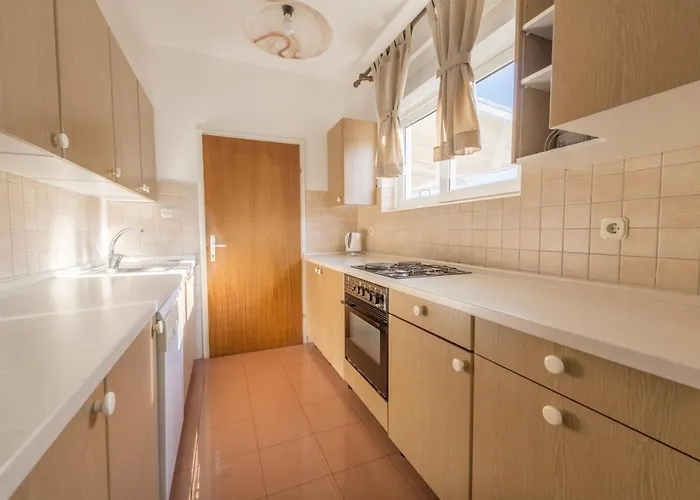 Apartman With A Parking Space - 12754