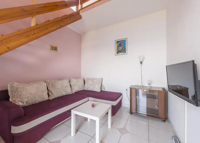 Apartamento With A Parking Space - 12754 Murter